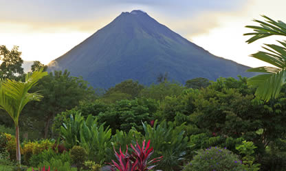 Viajes a COSTA RICA PLAYAS DE ENCANTO 2025 en español | Agencia de Viajes Festival