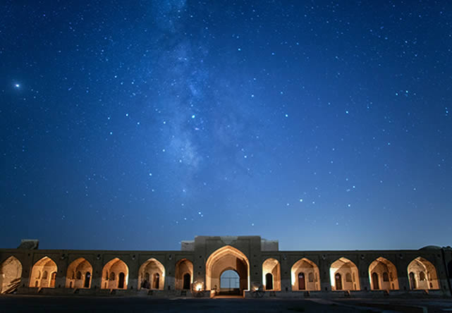 Viajes a IRÁN: ENTRE MEZQUITAS Y MAUSOLEOS 2024 en español | Agencia de Viajes Festival